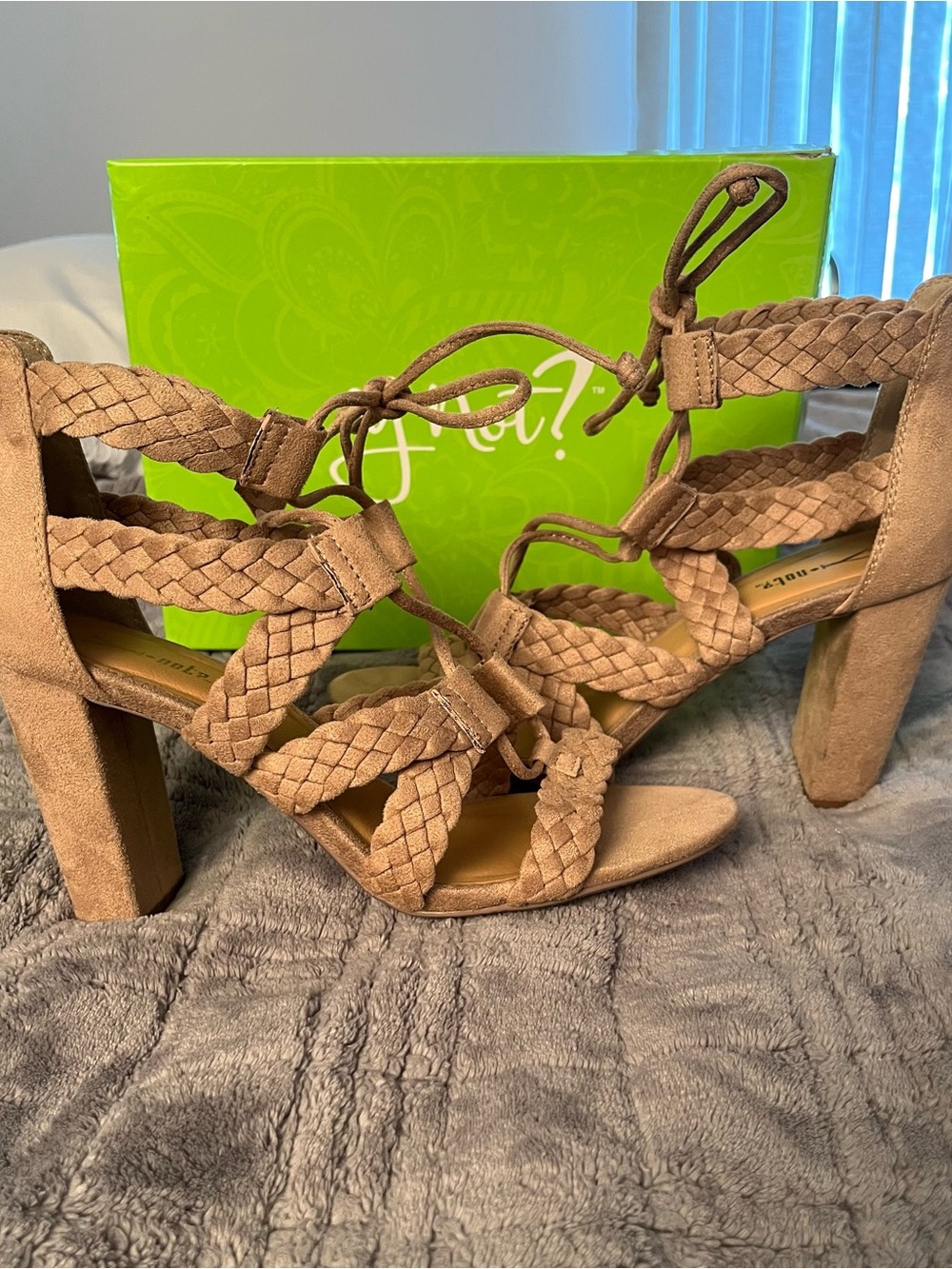 Y-Not? Braided Faux Suede Lace Up Block Heels Taupe Size 8.5 in box
